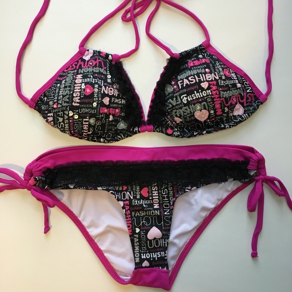 Angel Azul bikini top and bottom